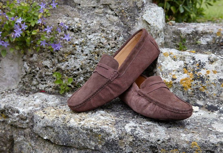 Stay in Style With Mens Summer Driving Shoes
