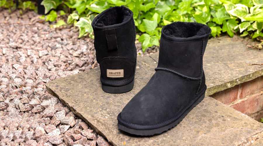 What Makes Sheepskin Boots So Warm and Durable?