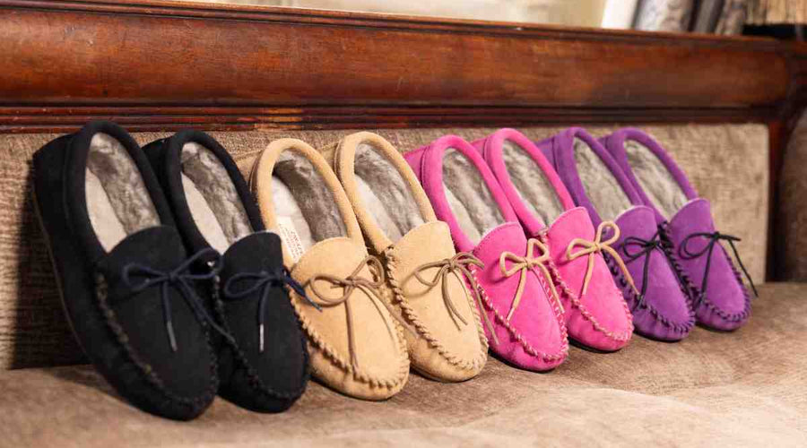 Why is Sheepskin Footwear the Ideal Choice for Women During Winter?